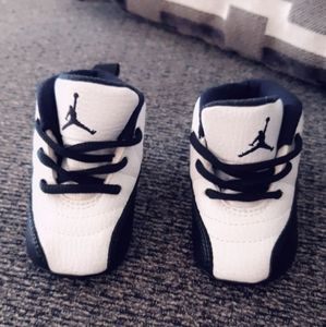 Baby jordan shoes size 1